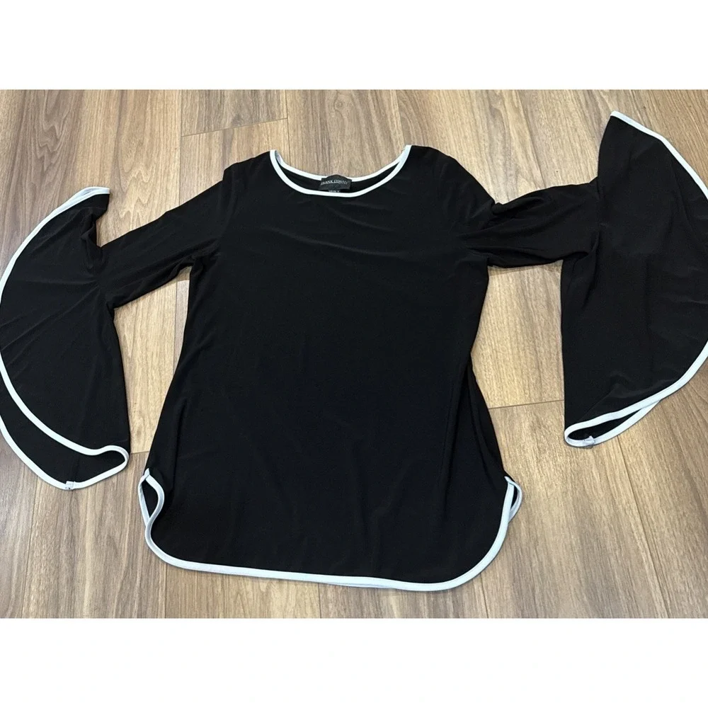 Frank Lyman Design Women's Size 14 Classic Boho Bell Sleeves Blouse Black White